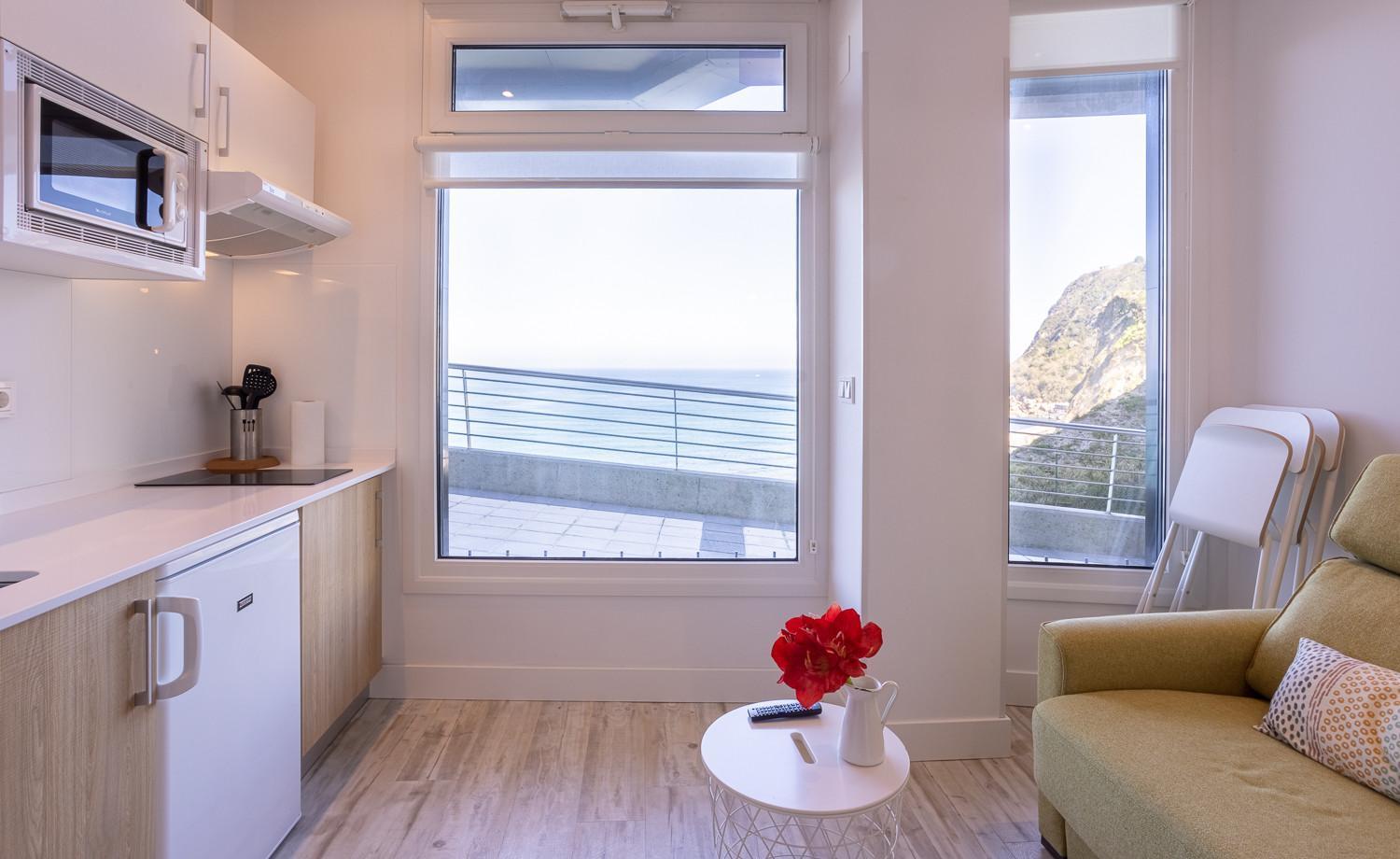 APARTAMENTOS KRESALA - Vistas al mar - Parking gratis Getaria Bagian luar foto